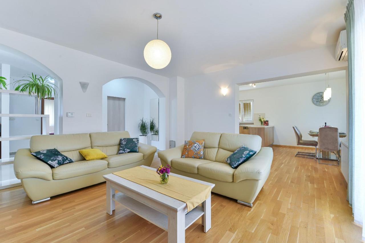 Villa Solis Zadarvillas Экстерьер фото